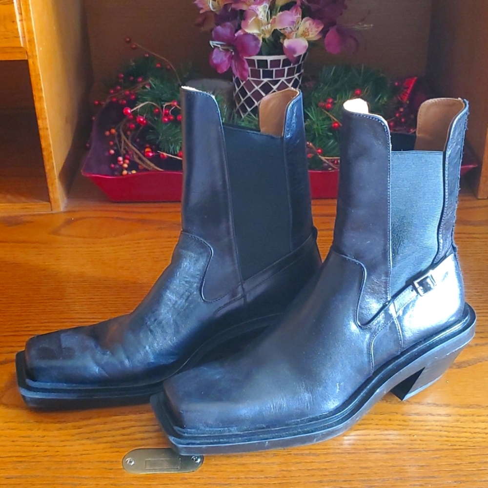 ZARA Booties sz 38 black